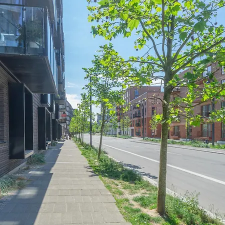 3-br W A Balcony In Orestad - 150
