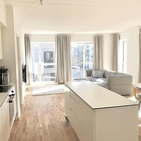 Fantastic 3-bed W Balcony In Orestad Köpenhamn